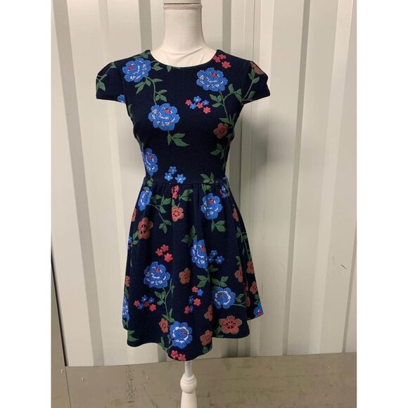B Darlin Dresses & Skirts - B. Darlin Fit & Flare Floral Print Black Dress Size 1/2 Juniors